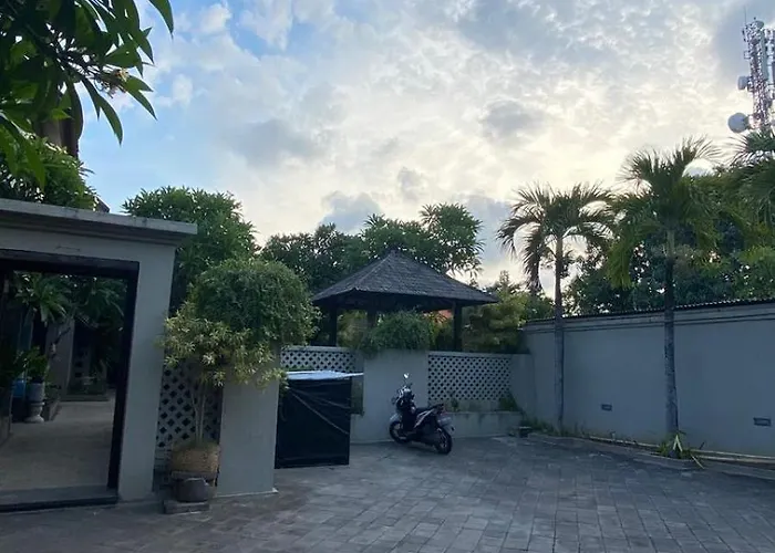 The Friz Arimanu Gasthuis Kuta Lombok